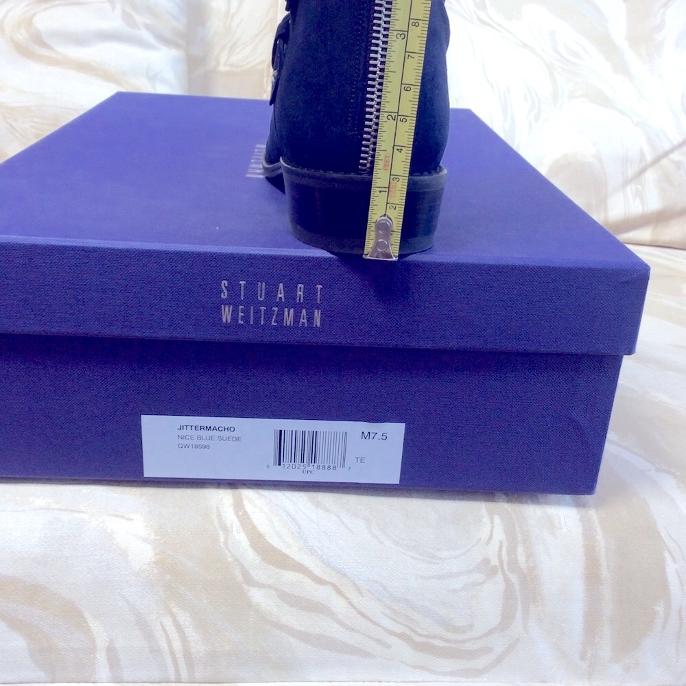 BRAND NEW Stuart Weitzman Bootie - Picture 6 of 6